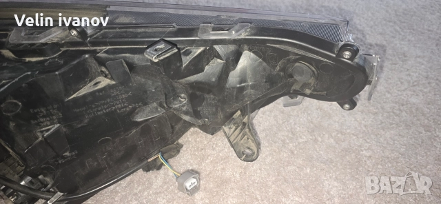 ляв фар тойота рав 4, снимка 5 - Части - 52668969