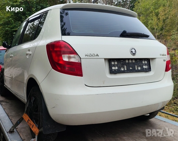 Skoda Fabia 1.6 TDi НА ЧАСТИ, снимка 4 - Автомобили и джипове - 52489346