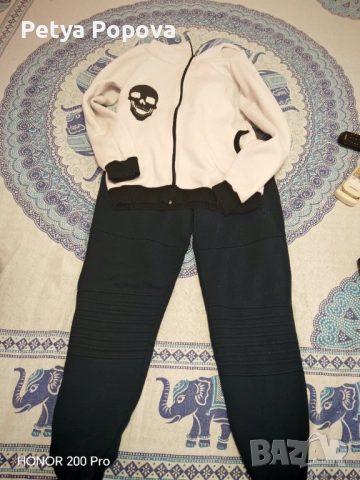 Анцунг с лого на Philipp Plain 