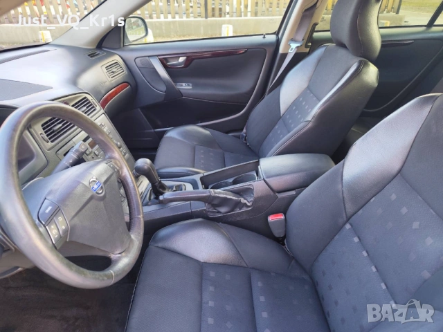 Volvo S60 , снимка 10 - Автомобили и джипове - 53405612