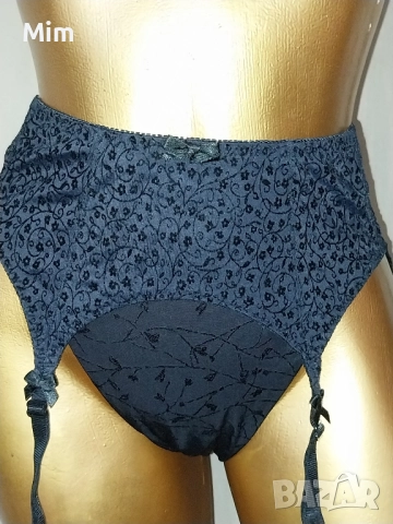 Triumph Черен колан с 4 жартиери за чорапи , снимка 4 - Бельо - 51503876