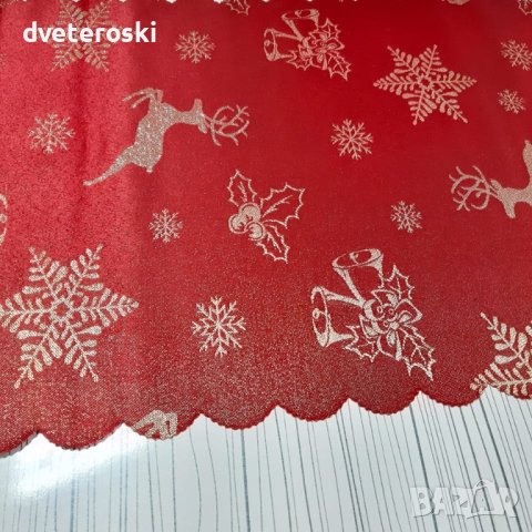 Покривка за маса -тишлайфер -Коледа и каре с еленчета и камбанки, снимка 2 - Покривки за маси - 43382921