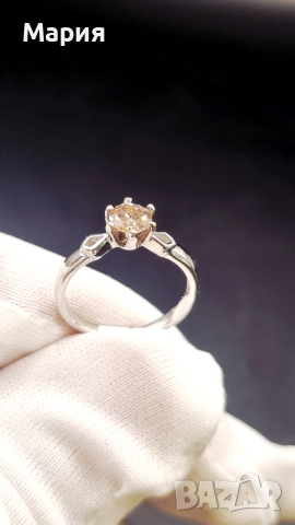 ЗЛАТЕН ПРЪСТЕН С ДИАМАНТ 