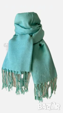 Светлозелен шал от 55 % вискоза и 45 % акрил, снимка 4 - Шалове - 47871865