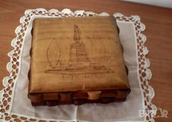 Кутия ретро дърво 