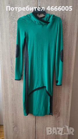 Продавам зелена туника