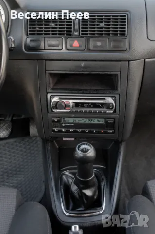 Фолксваген голф 1.9TDI 90кс. 2003г., снимка 7 - Автомобили и джипове - 48614067