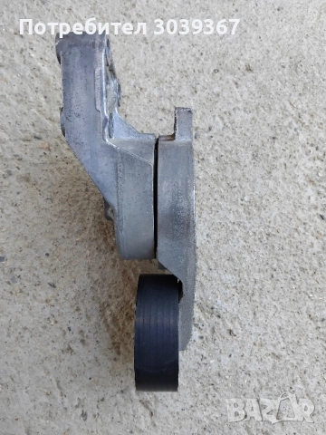 Обтегач за пистов ремък Голф 4 ( Golf IV), снимка 4 - Части - 51595271