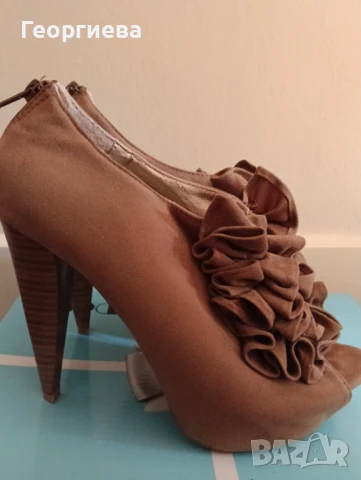 Официални Обувки Charlotte Russe, снимка 2 - Дамски обувки на ток - 51256632