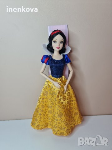 Оригинална кукла Снежанка и седемте джуджета - чупещи стави - Дисни Стор Disney Store нова без кутия, снимка 11 - Кукли - 39147634