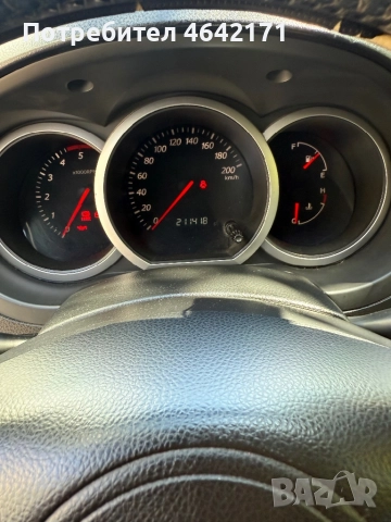 Suzuki Grand Vitara 1.9DDIS, снимка 10 - Автомобили и джипове - 52297403