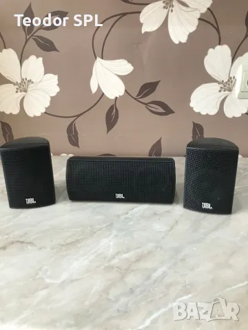 Колонки JBL