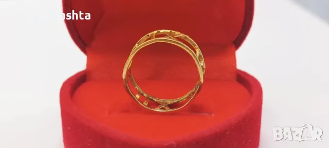 Златен пръстен-2,45гр/18кр, снимка 7 - Пръстени - 48307889