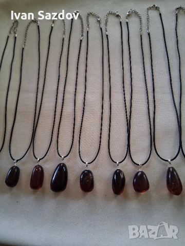 Висулки от кехлибар 'red cherry amber', снимка 3 - Колиета, медальони, синджири - 50729791