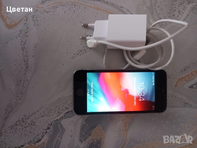 продавам айфон s5