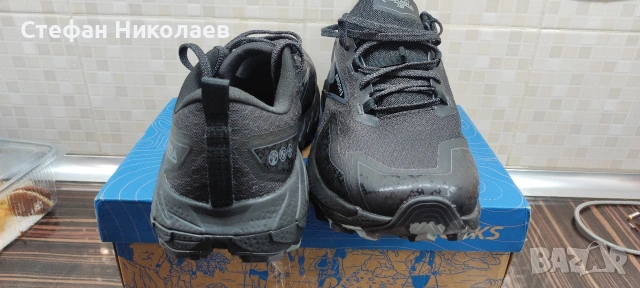 Мъжки маратонки за планинско бягане Brooks размер 44,5, снимка 3 - Маратонки - 53465484