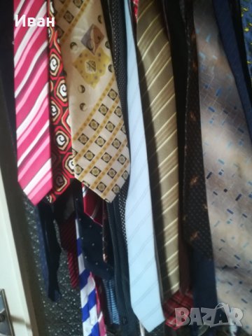 Разпродажба на мъжки стилни вратовръзки нови намалени на 5,00 лв. от 39,00 лв. на пазара, снимка 1 - Други - 37547108