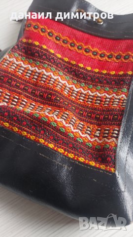 Чанта от времето на баба, снимка 3 - Чанти - 43619449