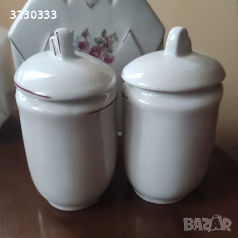Порцеланови буркани стари, снимка 10 - Аксесоари за кухня - 49694347