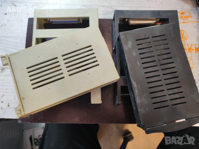 Продават се флопидискови устройства и кутии за външни устройства (enclosure) за настолни компютри, снимка 6 - Други - 53241430