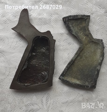 Нефертити 2 бр, фараон, колие, Египет, бюст, метал, дърво дърворезба, снимка 2 - Други - 37587018