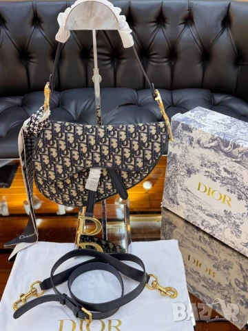 чанти CHRISTIAN DIOR SADDLE BAG SIZE: 25.5 cm x 20 cm , снимка 8 - Чанти - 51207951