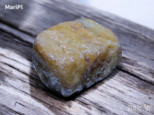 МЕДЪТ НА БОГОВЕТЕ – Родопски Honey Healer Quartz