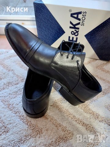 Мъжки обувки -  44 номер { Нови }