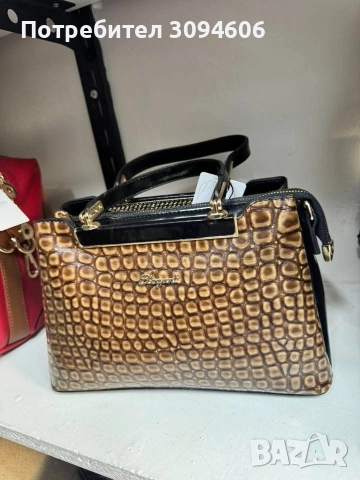 Дамски чанти, снимка 4 - Чанти - 52971384