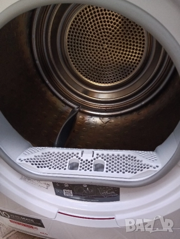 Сушилня с термопомпа АЕГ Aeg Series 8000 A+++ 8кг 2 години гаранция!, снимка 2 - Сушилни - 51940465