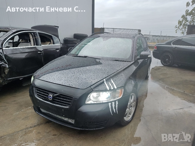 Volvo V50 1.8 бензин, Комби, На части , снимка 4 - Автомобили и джипове - 51983238