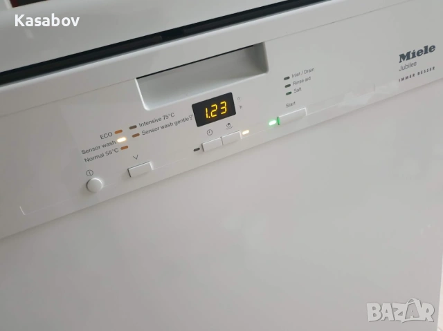 UK - Miele Съдомиялна - 14 Комплекта - Свободностояща - 60см, снимка 2 - Съдомиялни - 53058028