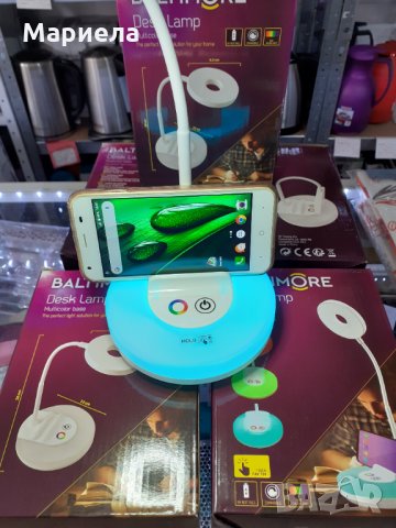 Настолна лампа Led с димер и поставка за смартфон , тъч лампа на батерии, снимка 4 - Настолни лампи - 32321038