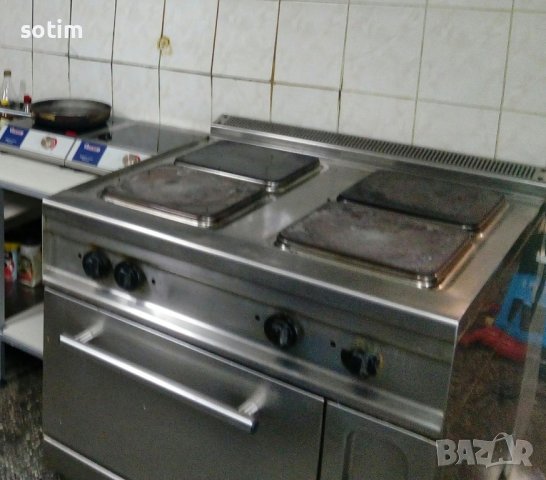 Професионална печка, снимка 1 - Обзавеждане на кухня - 43895606