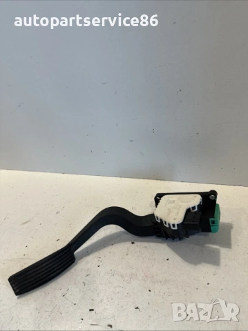 Педал за газ (дроселов педал) за Fiat 500L, оригинален, за 1.3D, модел 2013 г., код 51946011