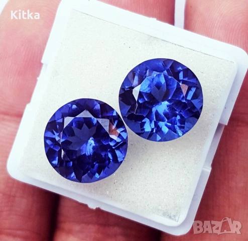 Комплект сертифицирани танзанити, снимка 1