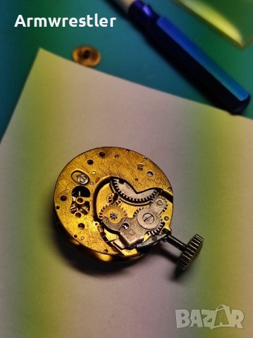 Стар Немски Механичен Миниатюрен Пътнически Часовник Kienzle, снимка 4 - Антикварни и старинни предмети - 36938695