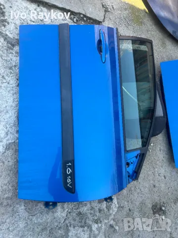 Предни врати  за Renault Megane II , комби, снимка 2 - Части - 49881605