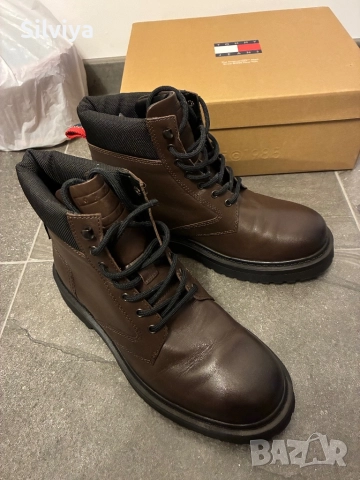 Мъжки кафяви боти Tommy Hilfiger, снимка 1