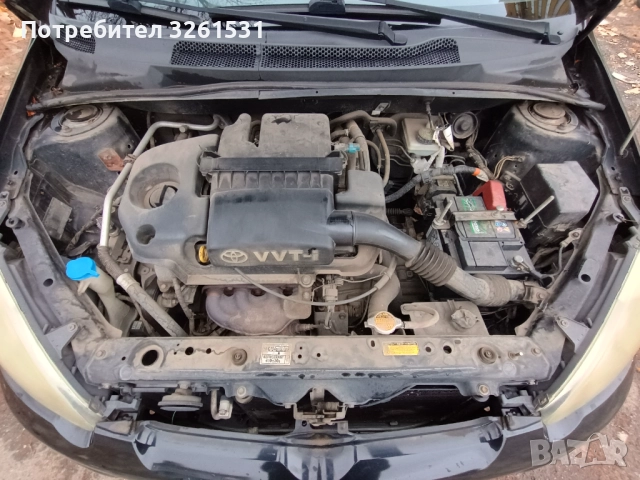 Toyota Yaris (P1) 1.3 VVT-i 2005 г., снимка 12 - Автомобили и джипове - 52596095