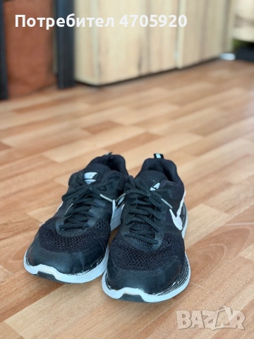 Обувки 40 номер Nike, снимка 2 - Маратонки - 53524882
