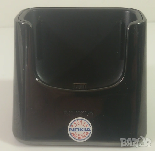 Зарядно/док Nokia DT-19, снимка 2 - Оригинални зарядни - 53371846