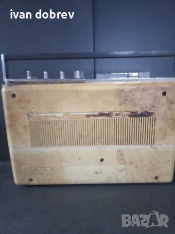 mediator моно радиокасетофон, снимка 2 - Радиокасетофони, транзистори - 44018531