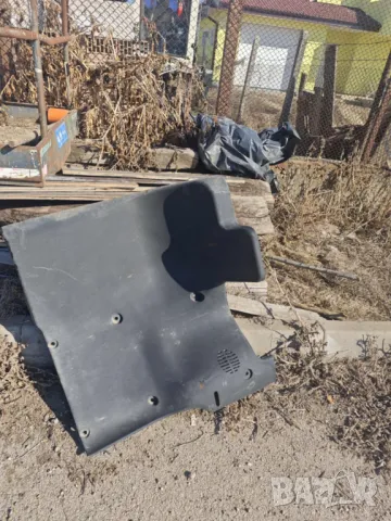 Капак пластмаса за кабина на Камацу телескопичен товарач , снимка 3 - Индустриална техника - 49080904