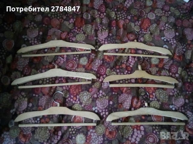 Дъвена закачалка, снимка 3 - Закачалки - 39291261