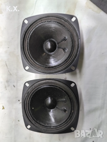 Средно честотни говорители westra