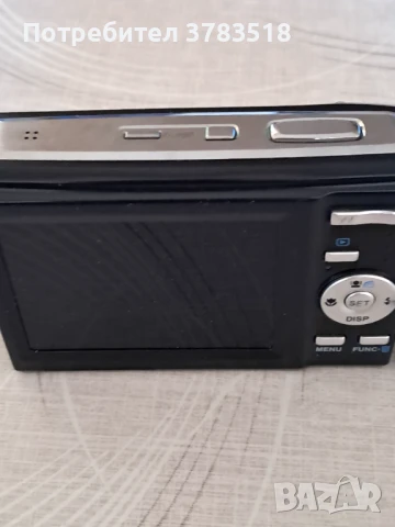 Фотоапарат, снимка 6 - Фотоапарати - 51378676