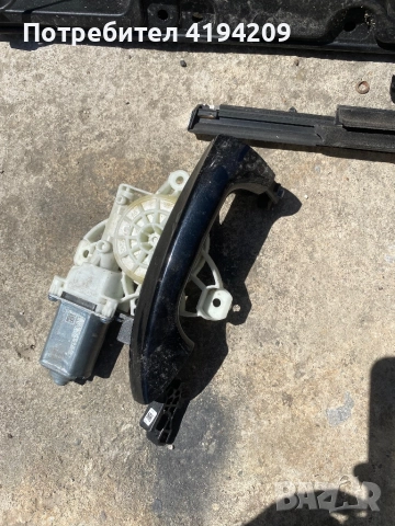 W213 предна дясна машинка със стъкло и модул, снимка 5 - Части - 51460518