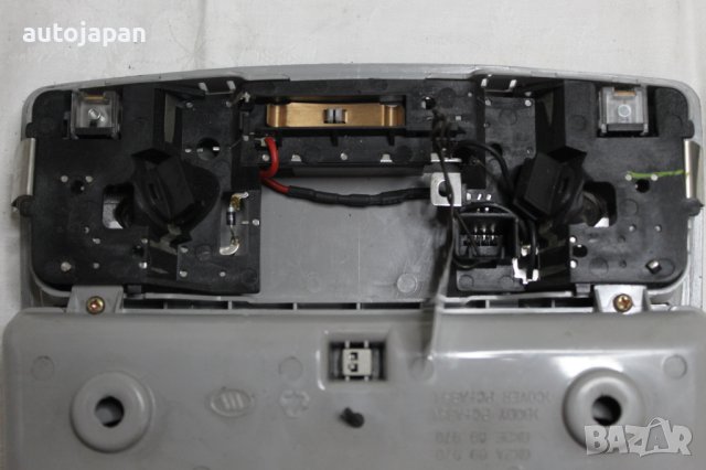 Преден плафон, жабка слънчеви очила Мазда 5 2.0 146кс 05г Mazda 5 2.0 146hp 2005, снимка 3 - Части - 43503126