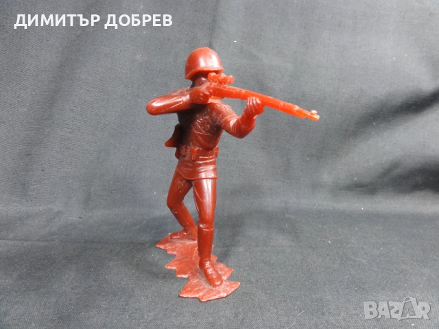 СТАРА РЕТРО СОЦ СССР ПЛАСТМАСОВА ФИГУРКА РУСКИ ВОЙНИК ВСВ, снимка 2 - Колекции - 52712199